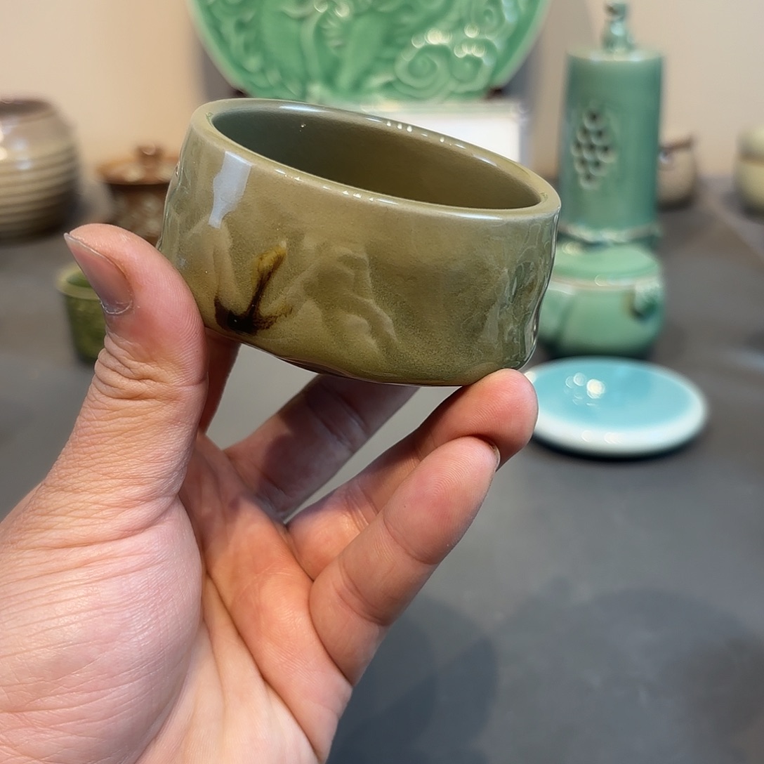 瓷片龙泉青瓷福利青瓷