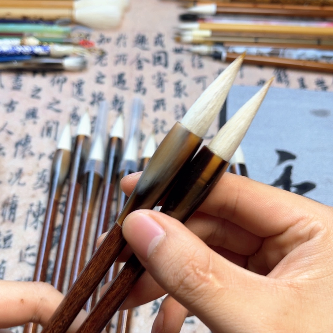两支牛角中楷毛笔福利