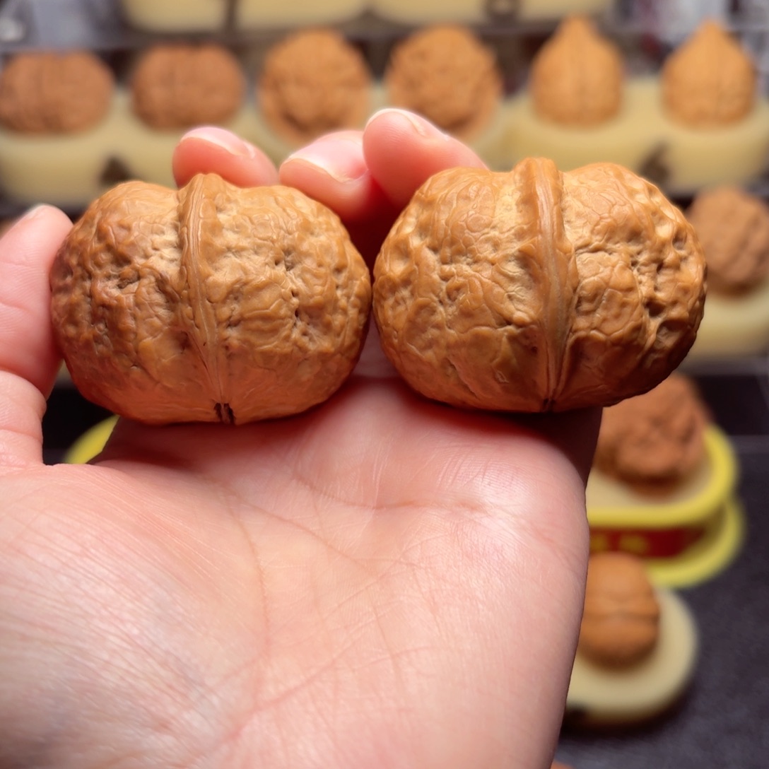 文玩核桃把件21号车