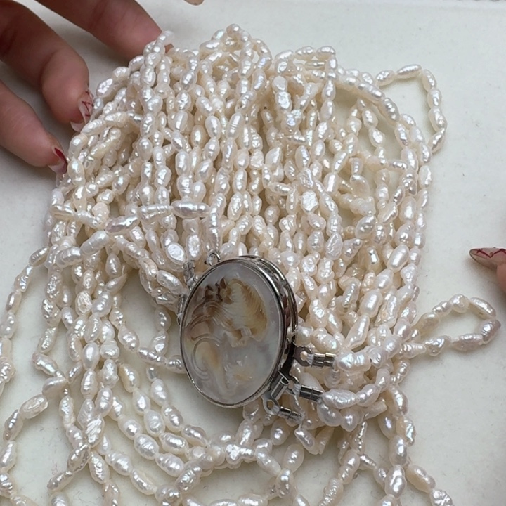 淡水珍珠颈饰未镶嵌