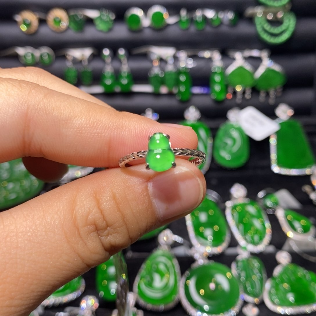 银S925镶嵌戒指翡翠天然翡翠