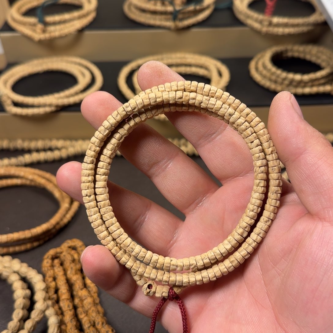 冰***嫌吊坠柏香籽/百香籽