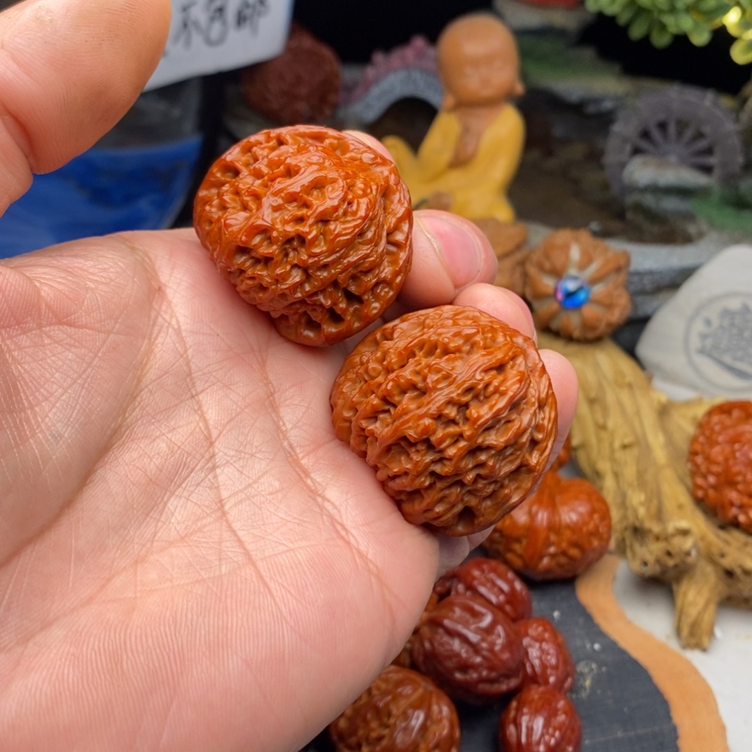 哥***高文玩核桃把件南疆石