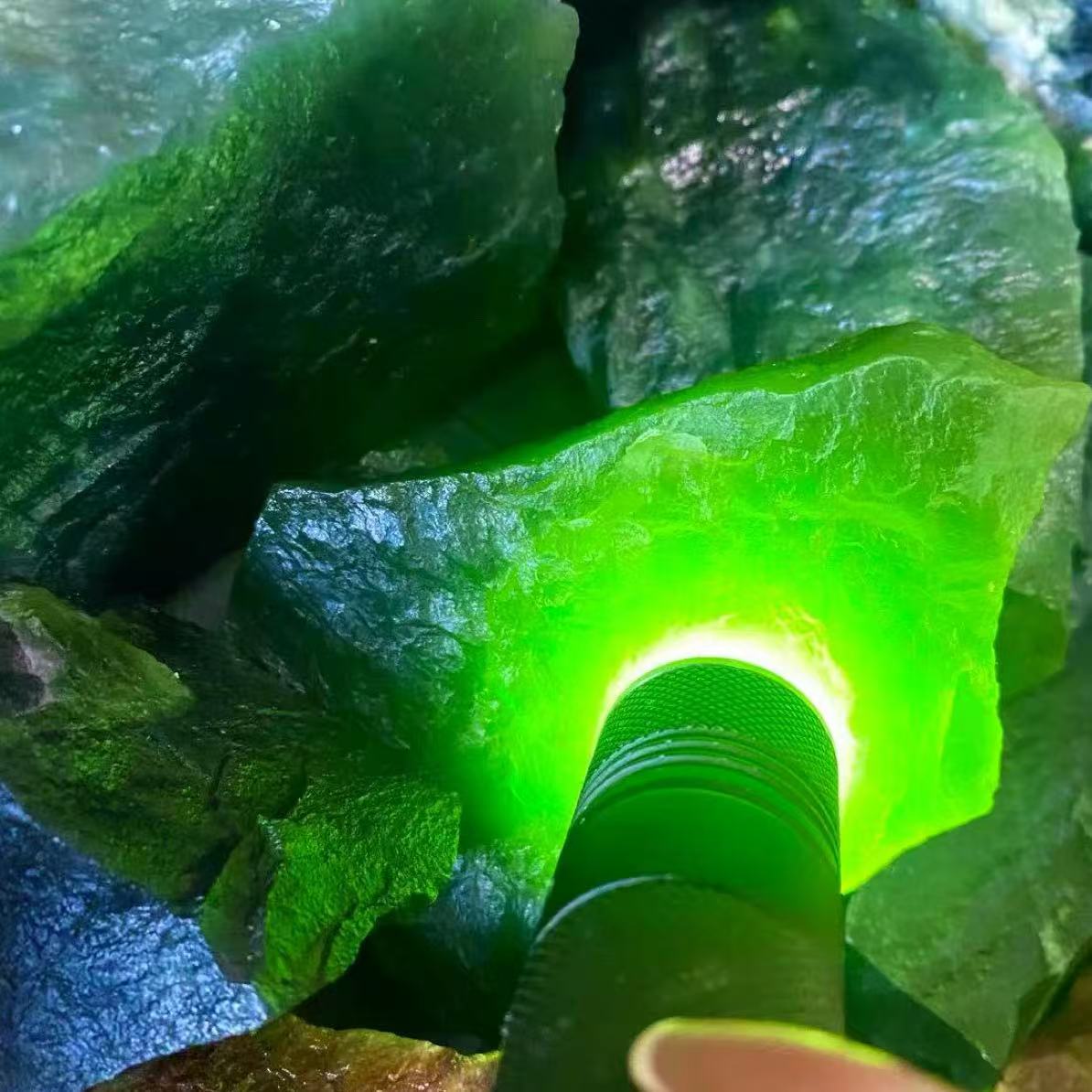 【孙总矿业 抖音发货】纯天然玉石吊坠多样性发其一龙头方牌加葫芦