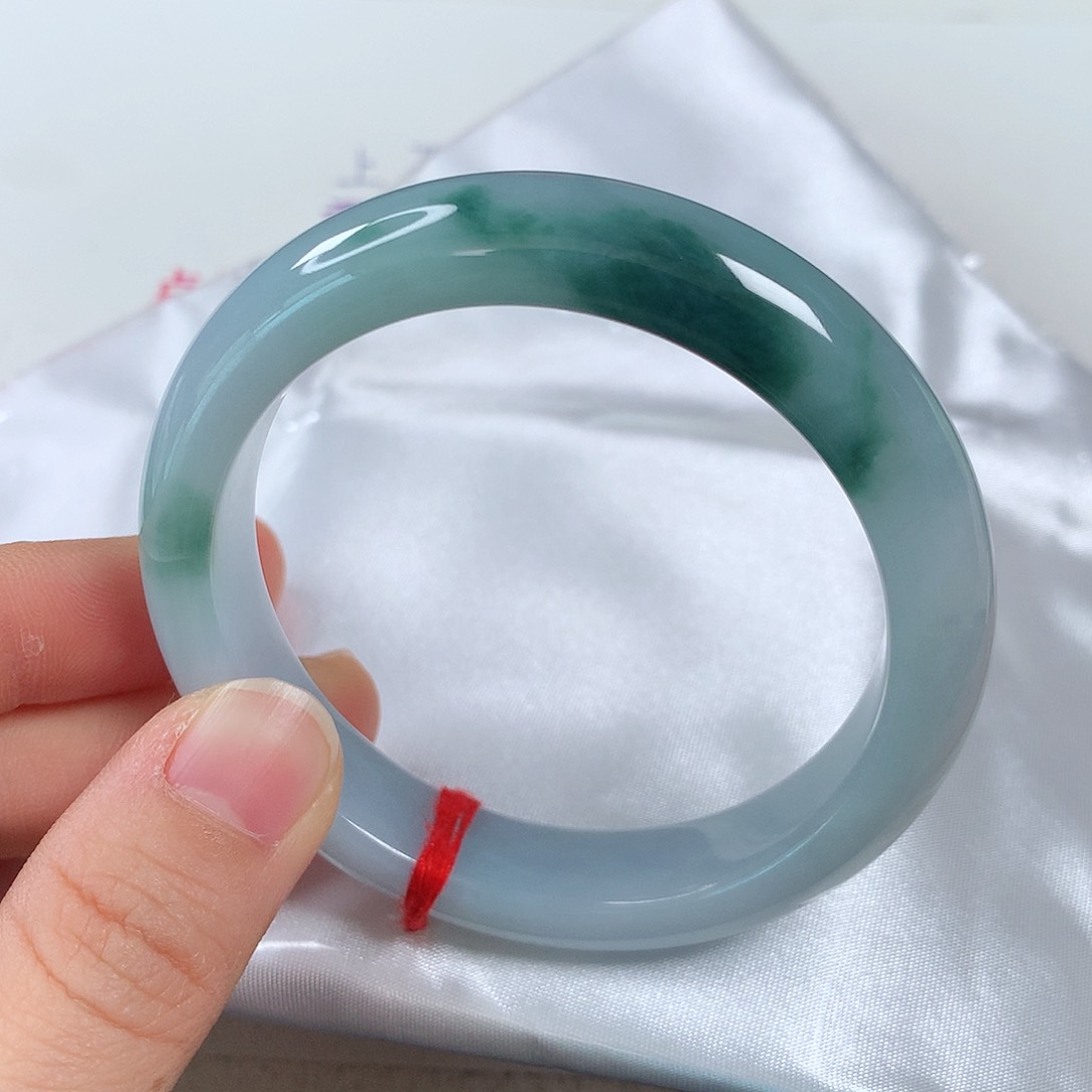 翡翠手镯未镶嵌 正圈⑨⑧