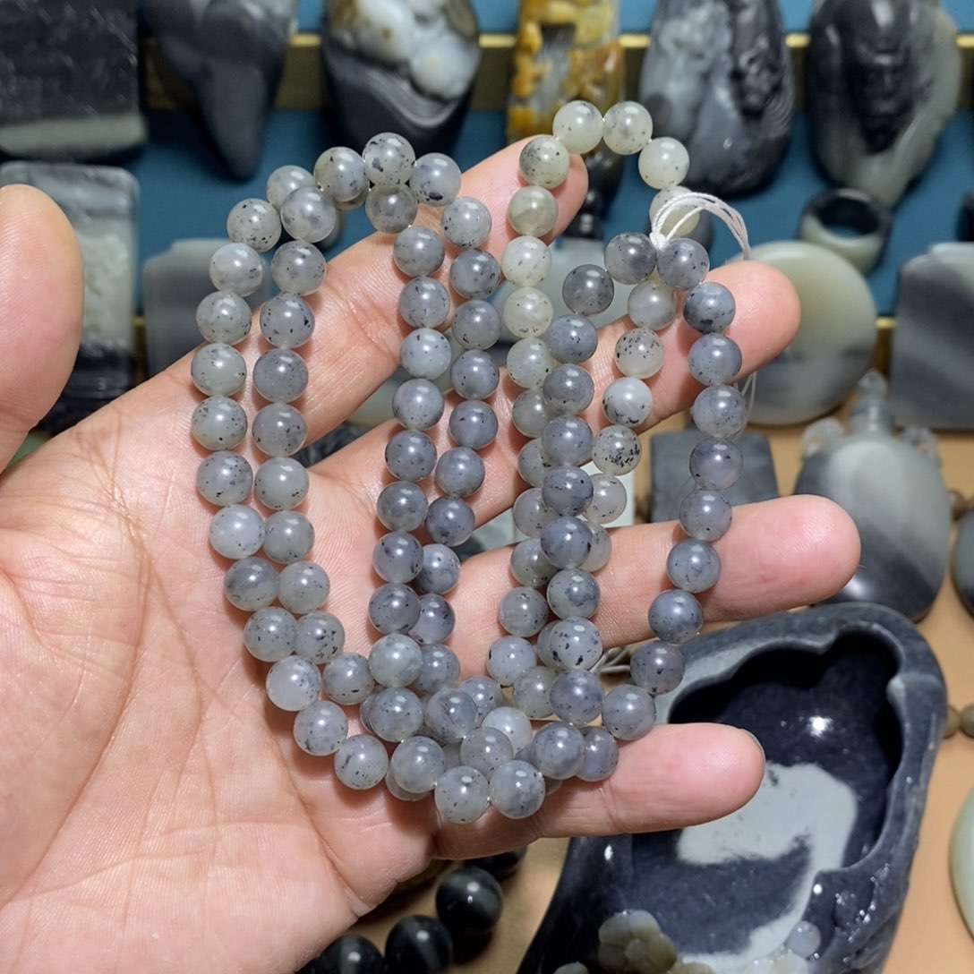 未镶嵌和田玉把件