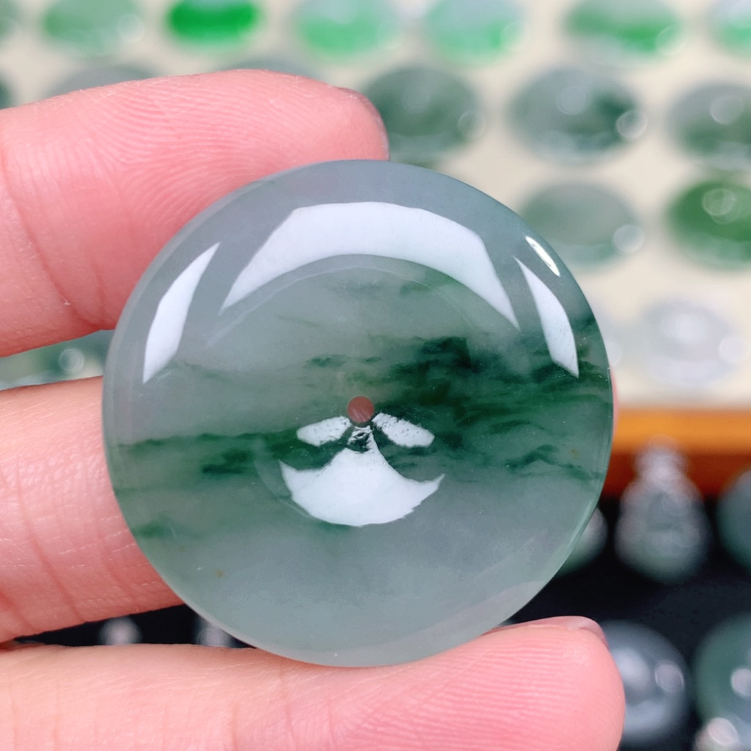 翡翠未镶嵌吊坠(不含链)31-5.5