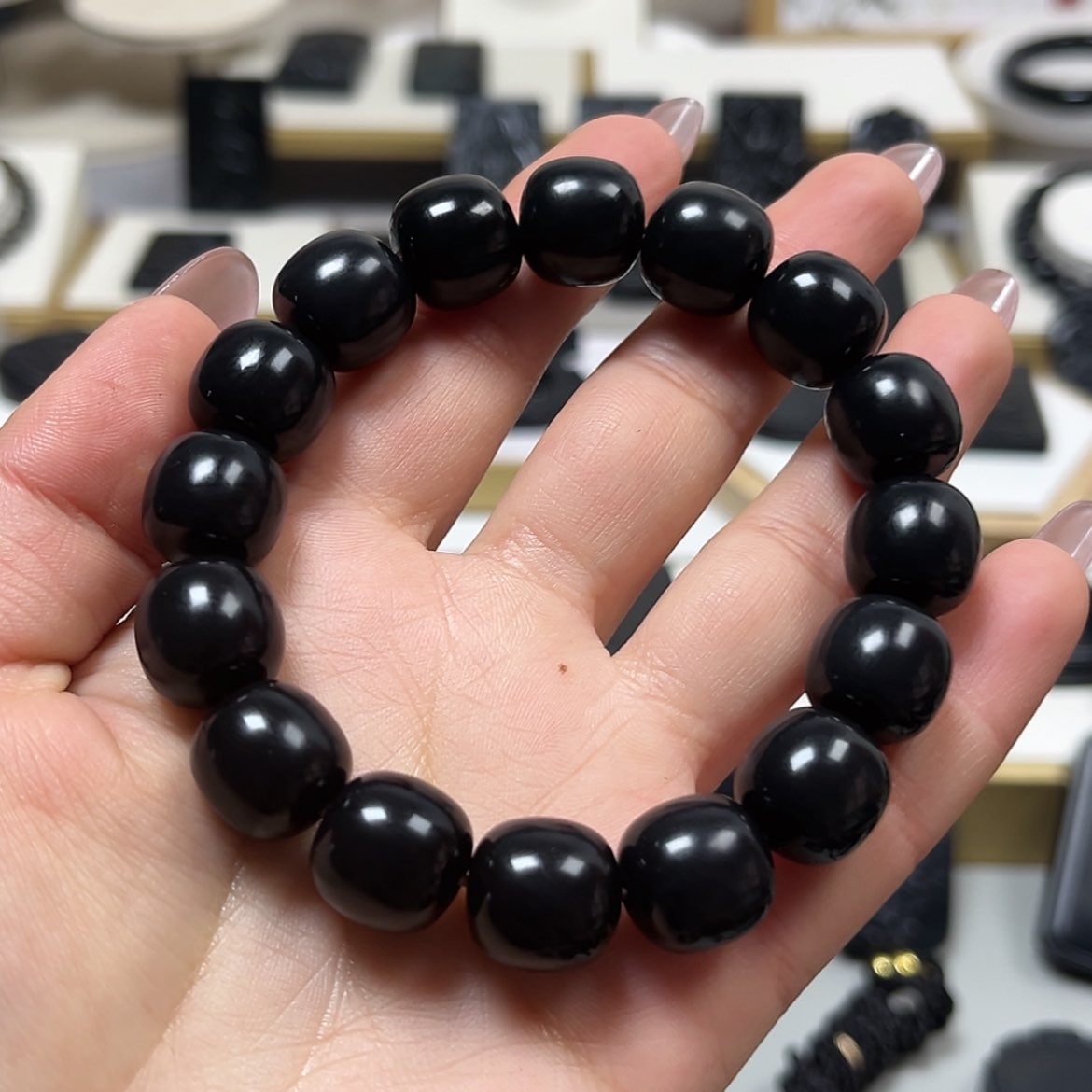 【闪购商品】和田玉（墨玉）卡14老型高羊脂未镶嵌雁***梢