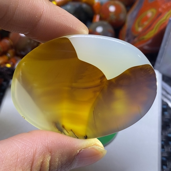 玛瑙/玉髓颈饰未镶嵌