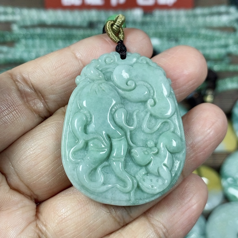 【闪购商品】翡翠颈饰未镶嵌玉吊坠翡翠玉人生如意