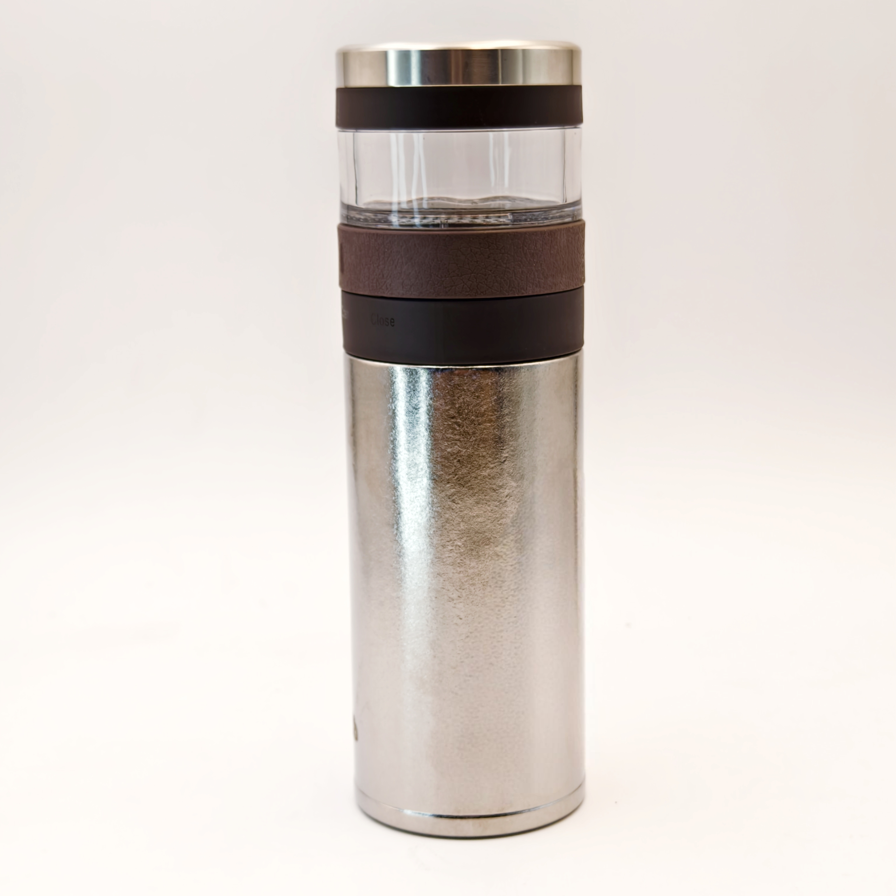 【原装正品】500ml内外双层纯钛高端便携温显银色茶水分离杯