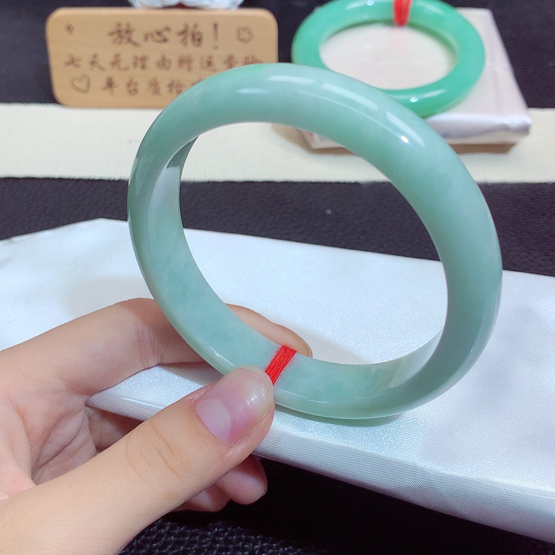 翡翠未镶嵌手镯775