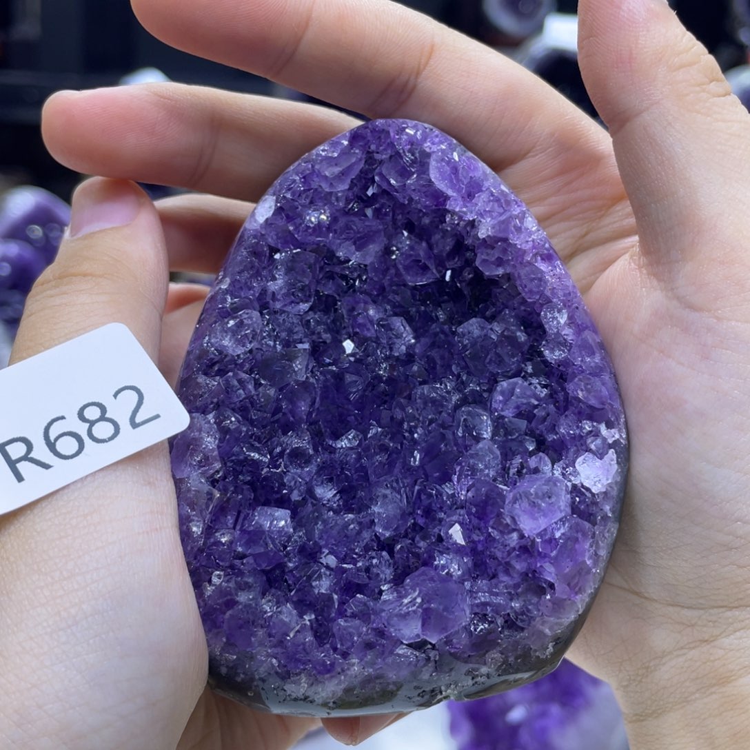 乌拉圭紫水晶摆件r682