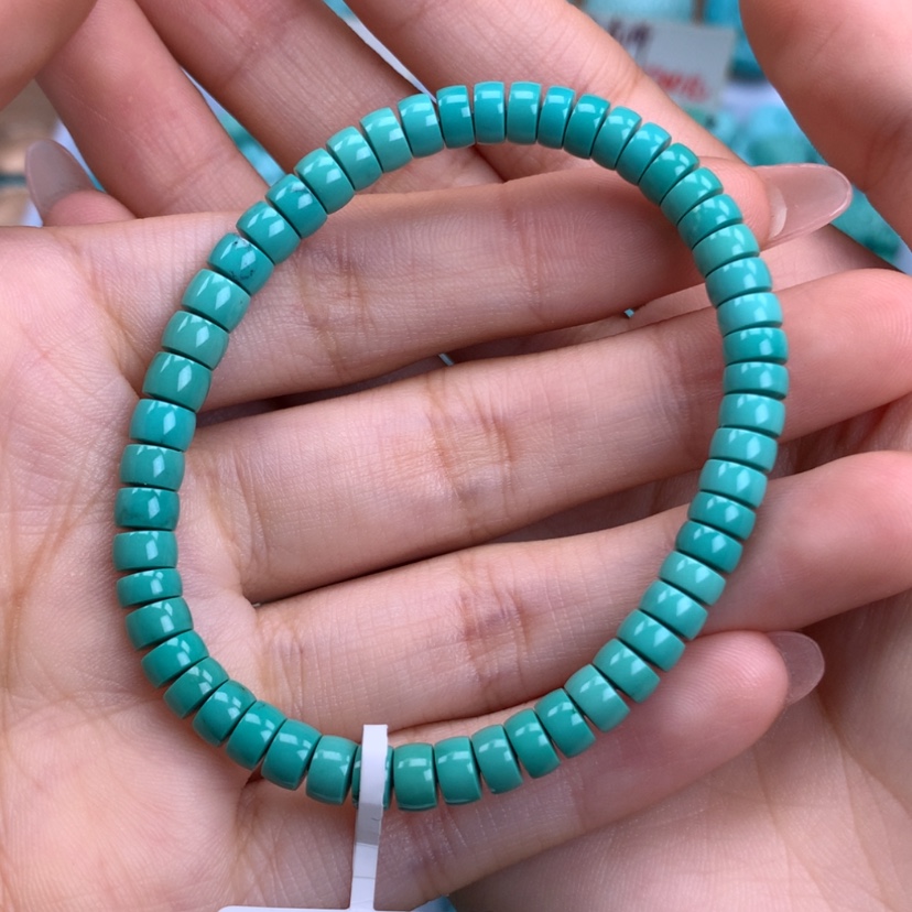【闪购商品】绿松石直切手串未镶嵌