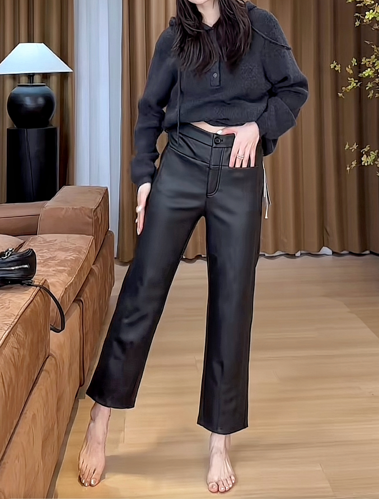 【海宁正品】直筒裤>长皮裤女春秋阔腿高腰显瘦垂感宽松大码九分裤