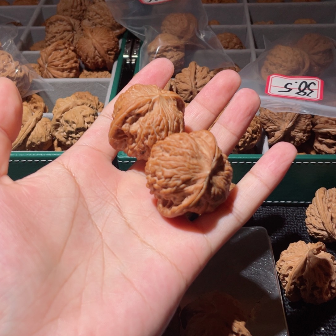 桃核把件汥*40.5全品房山磨