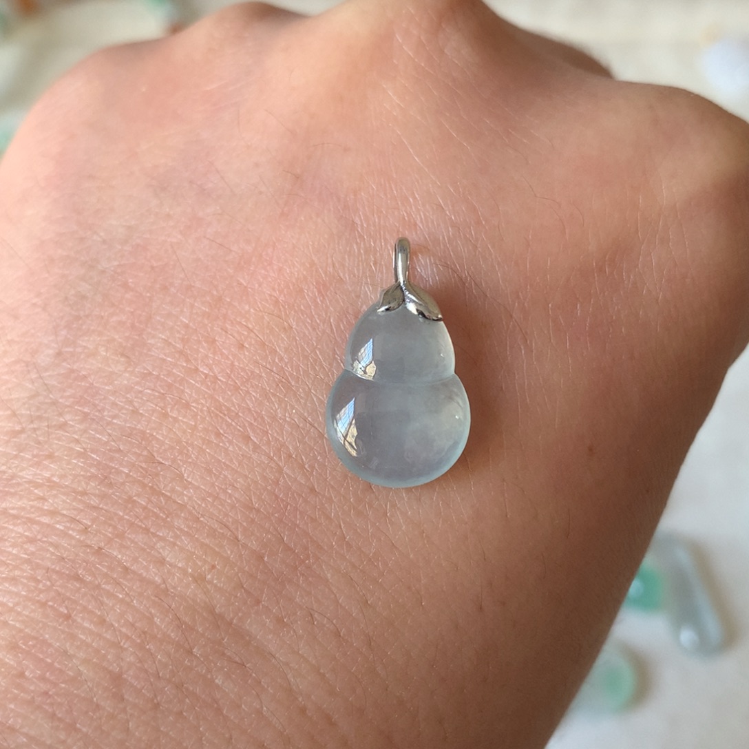 翡翠18K金镶嵌颈饰03