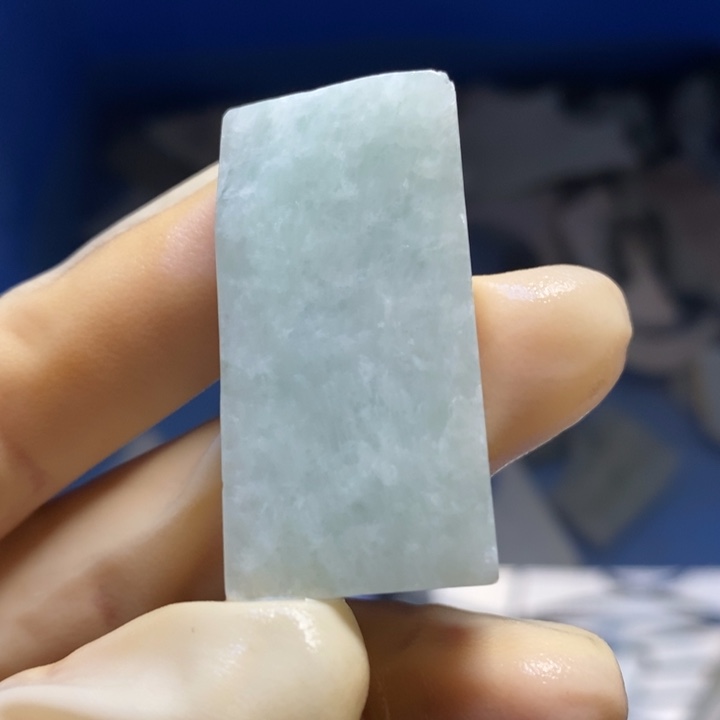 翡翠裸石翡翠边角料