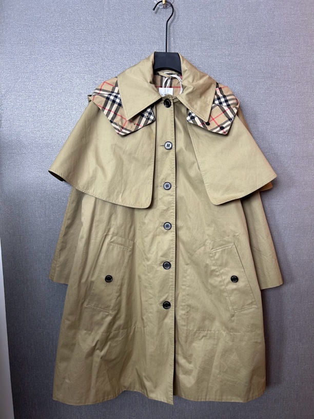 95新 BURBERRY/博柏利 Burberry卡其色风衣外套95新