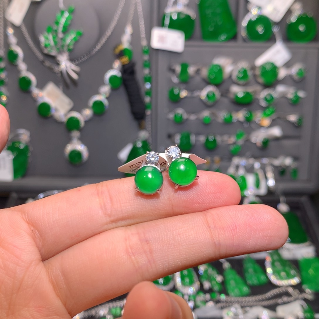 翡翠银S925镶嵌耳饰蛋面耳钉