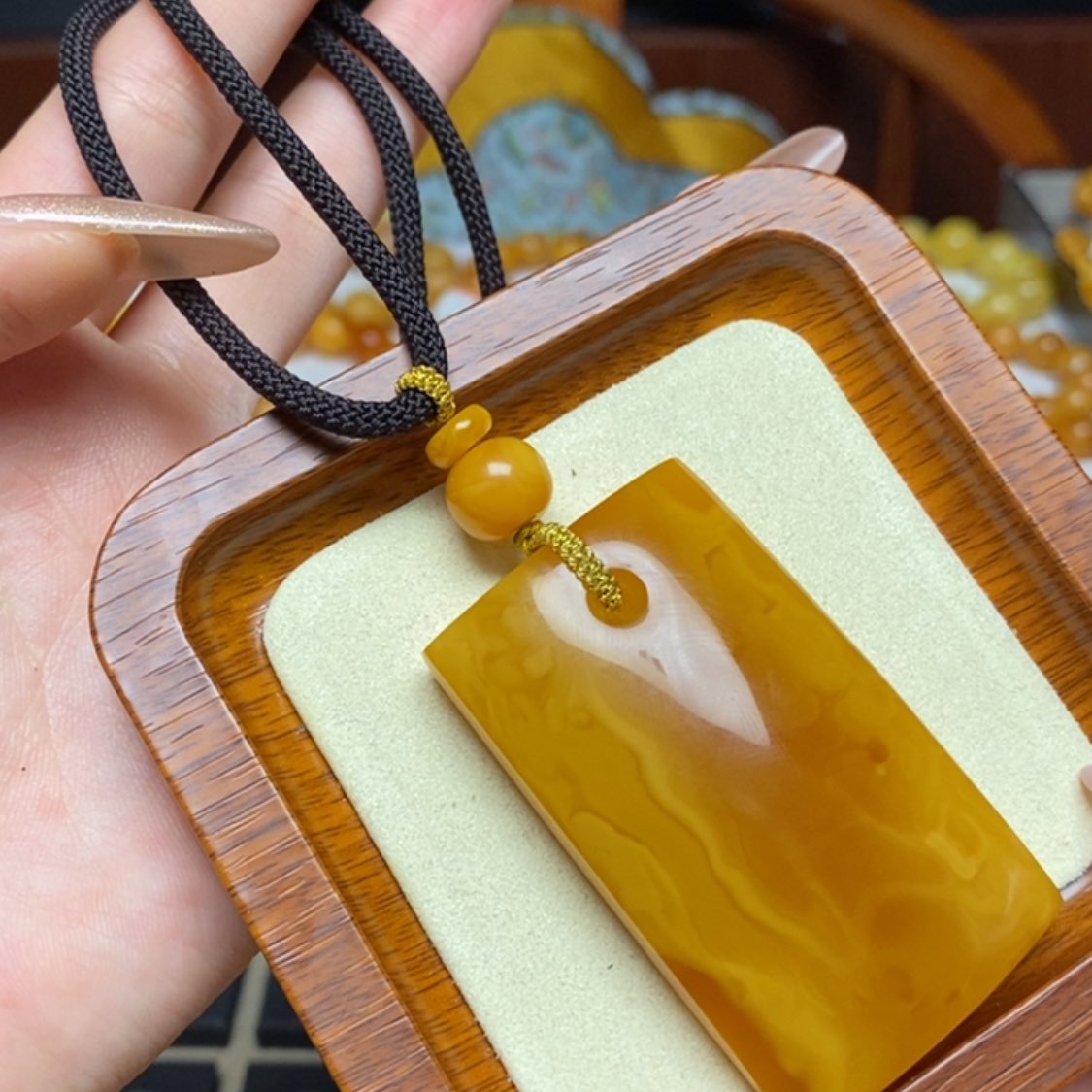 【闪购商品】蜜蜡颈饰未镶嵌项链