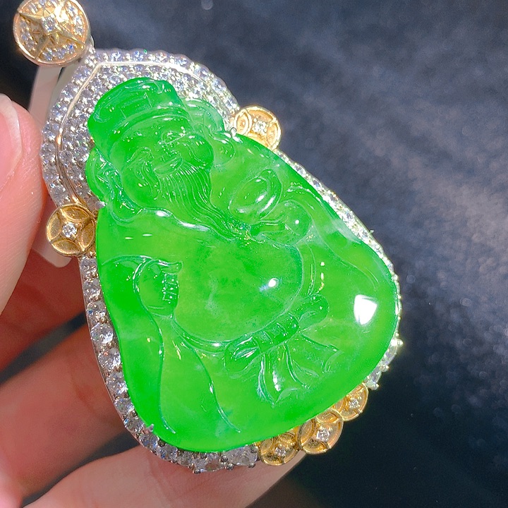 【闪购商品】翡翠颈饰银S925镶嵌翡翠