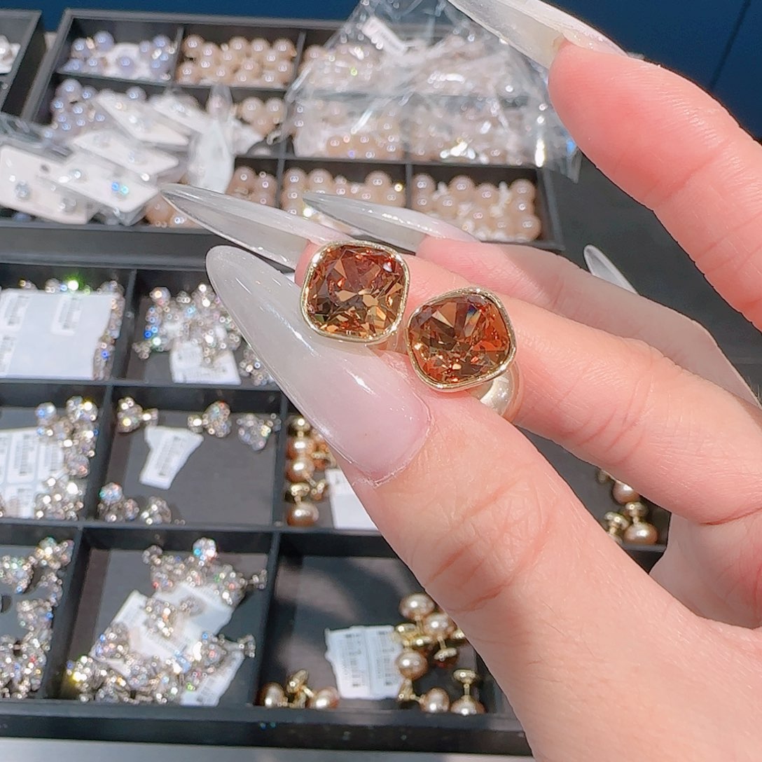锆石铜合金925银耳环