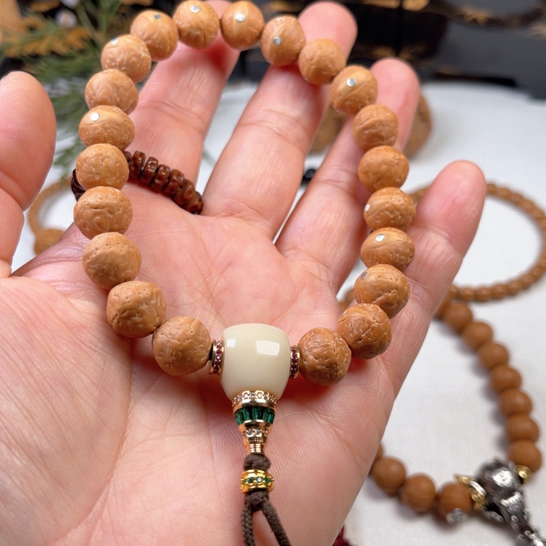 凤眼菩提吊坠455667778889999