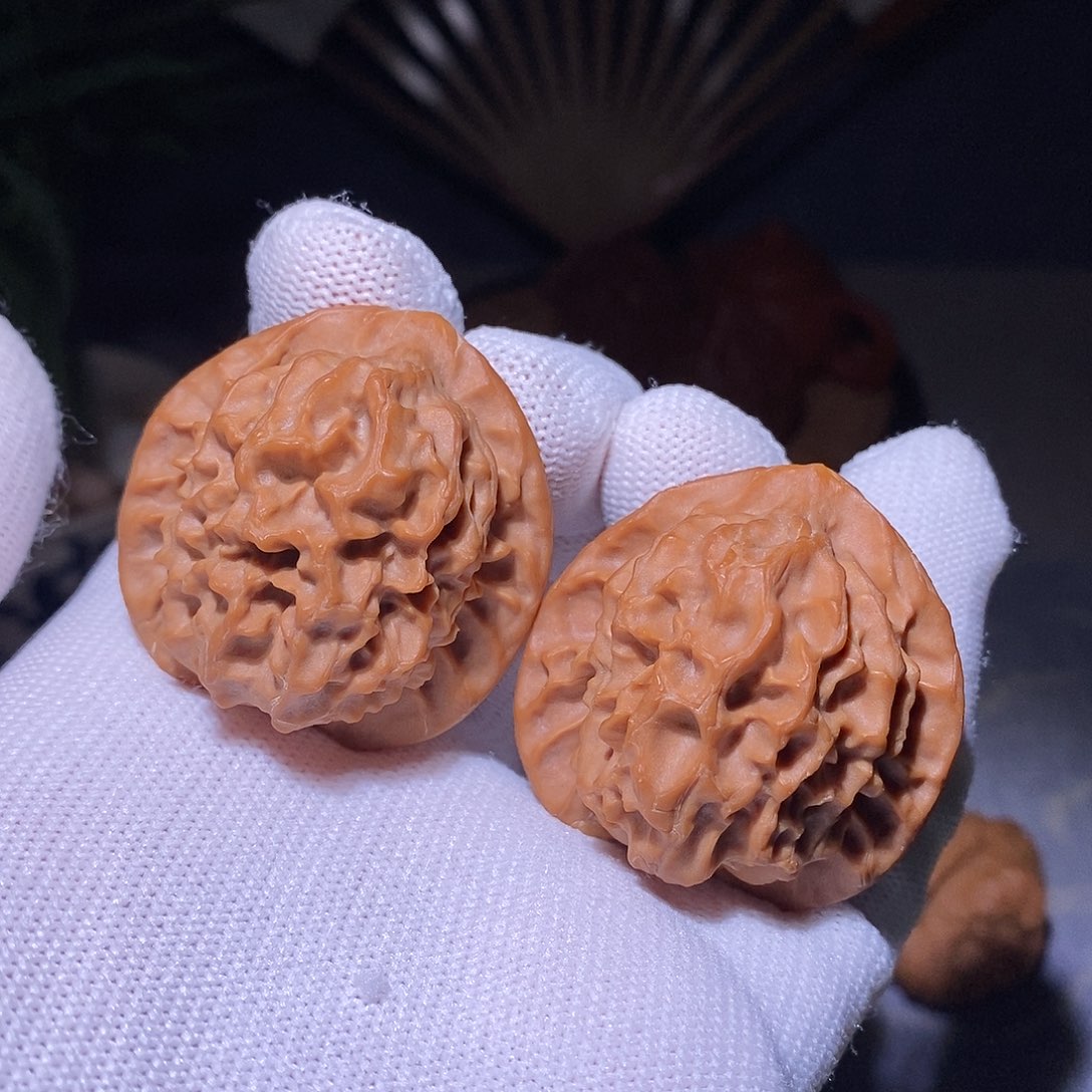 文玩核桃吊坠离*38龙鳞 修尖