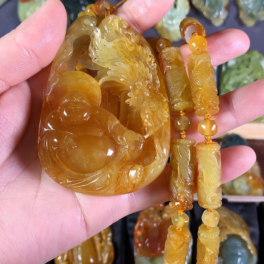 蛇纹石玉吊坠(赠链)未镶嵌发**进