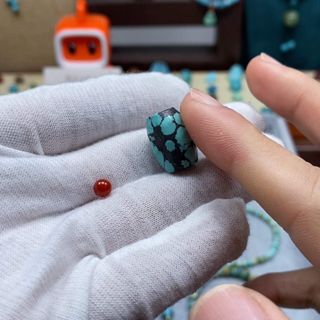 未镶嵌配饰南红玛瑙