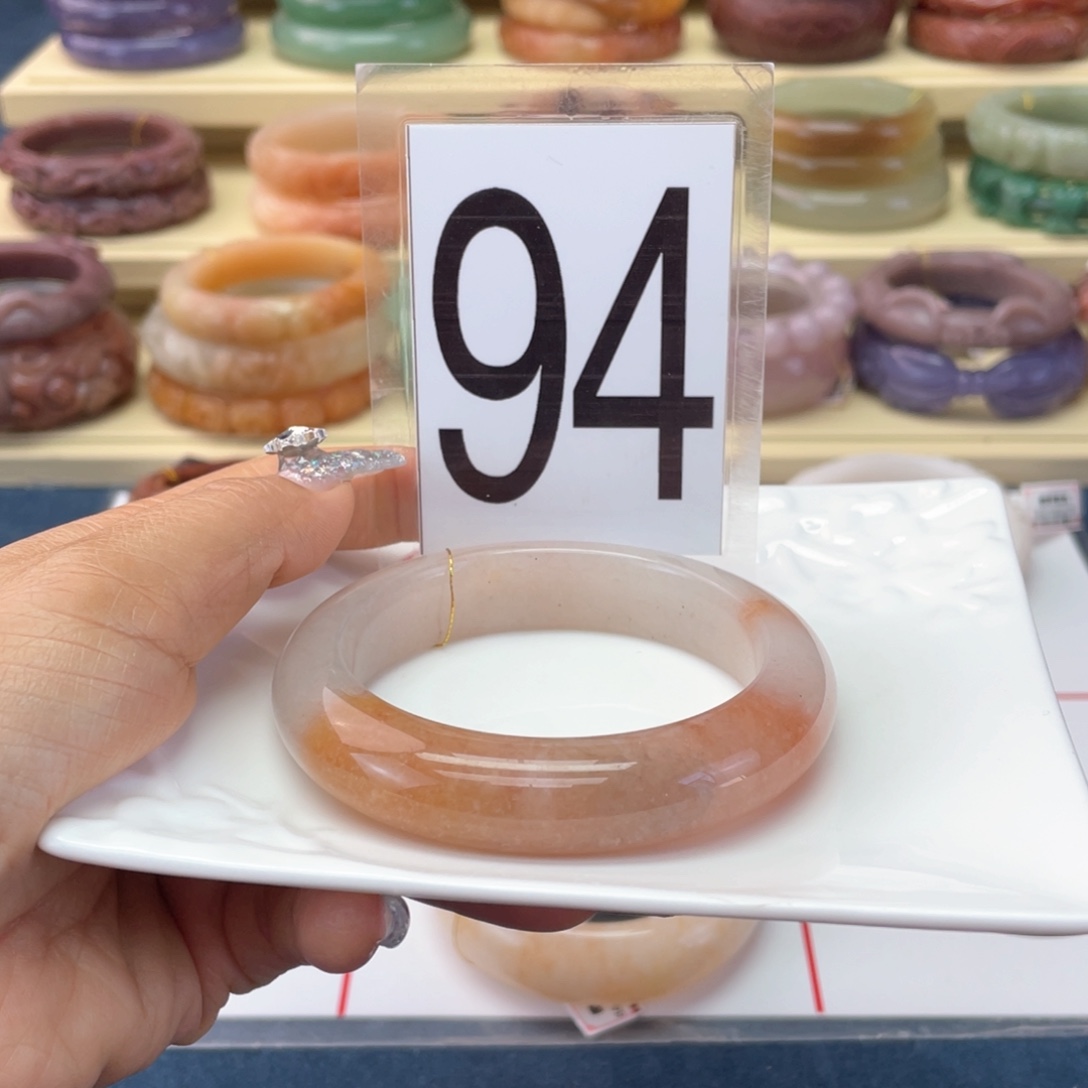 石英质玉未镶嵌手镯58.5