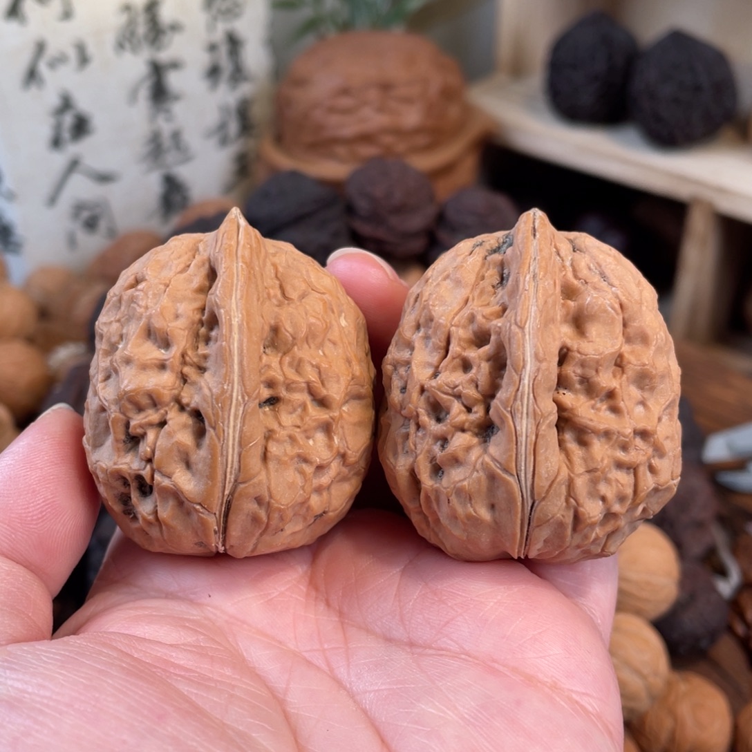 文玩核桃把件神兽蛋