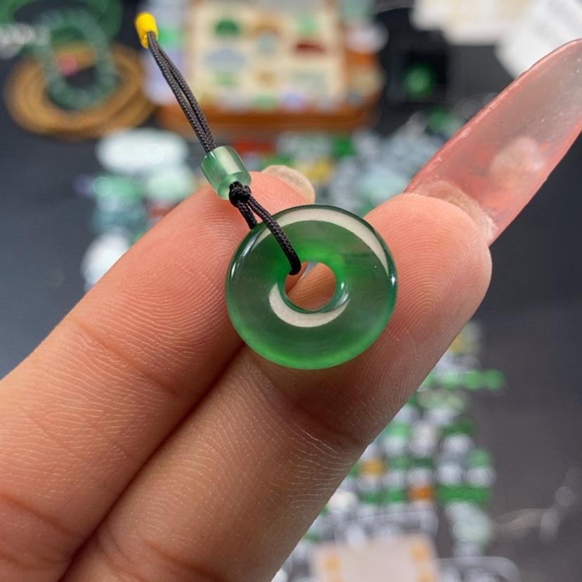 【闪购商品】翡翠挂件未镶嵌甜甜圈