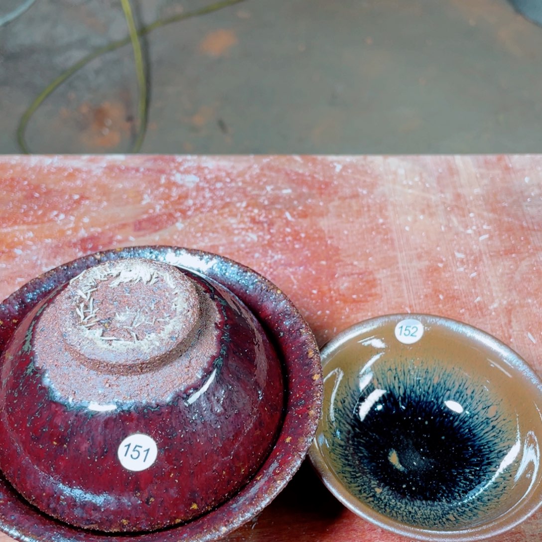 沉***贝茶盏盏盏都有了一种特殊意义