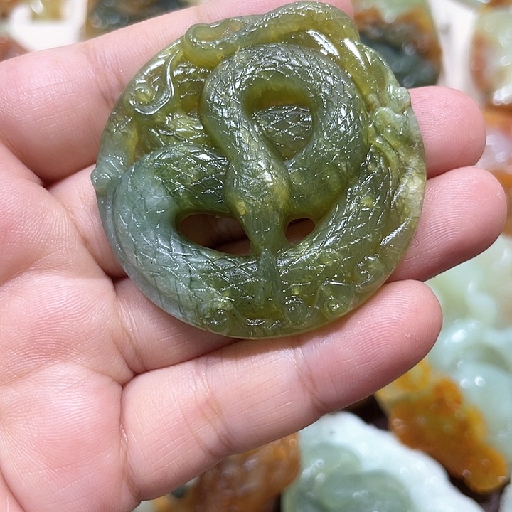 岫玉吊坠(不含链)未镶嵌