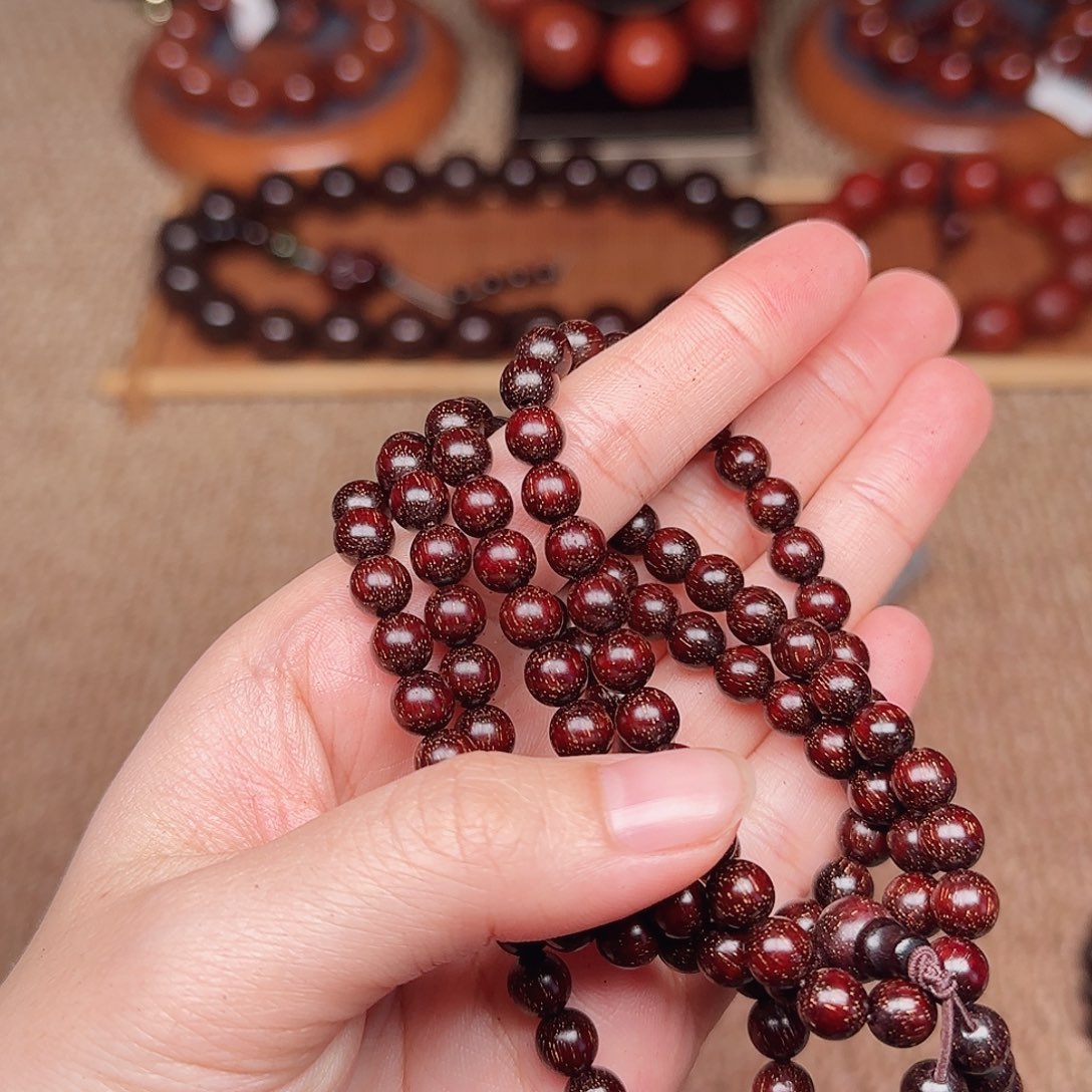 檀香紫檀（小叶紫檀）Q0.6