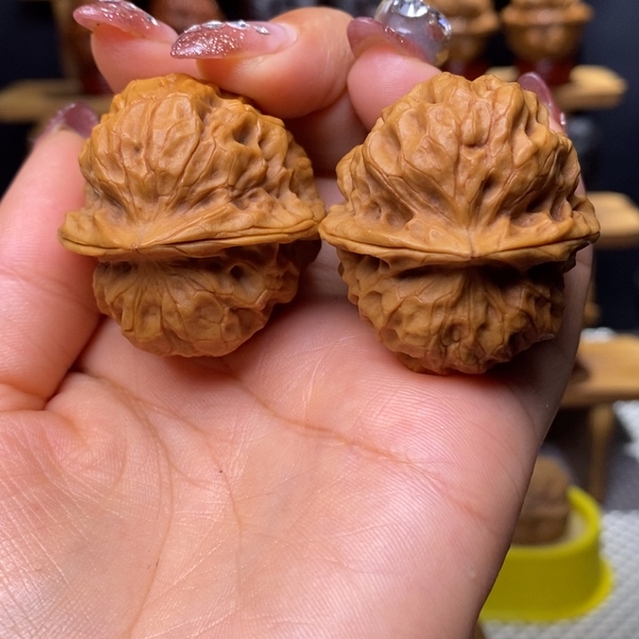 文玩核桃把件龙钾12