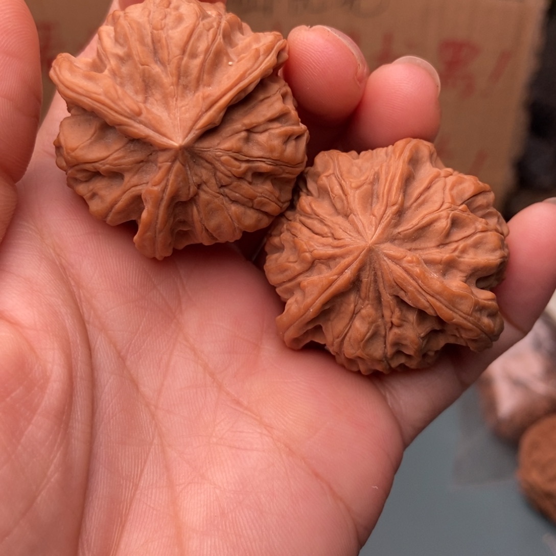 把件文玩核桃齐大海三棱1