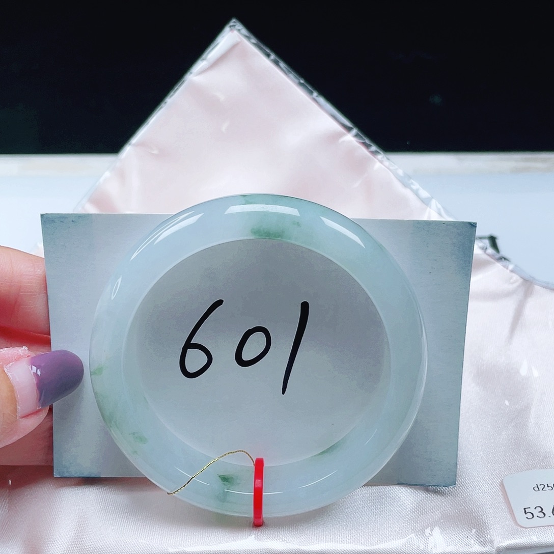 翡翠未镶嵌手镯缅甸翡翠53+