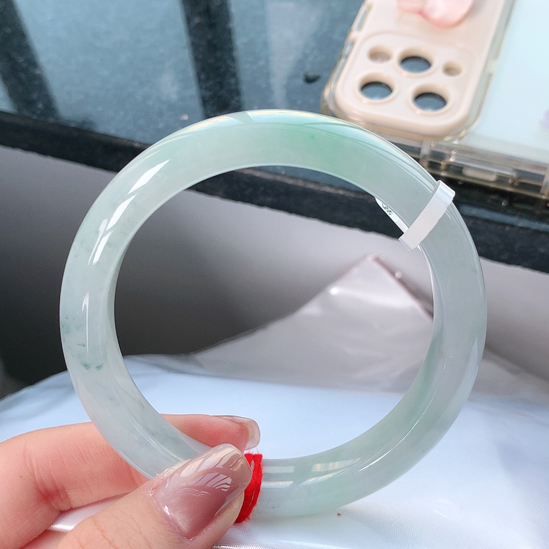 翡翠手镯未镶嵌58 58 58