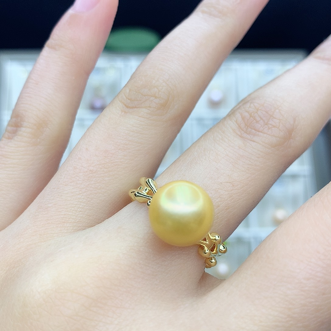 淡水珍珠颈饰合金