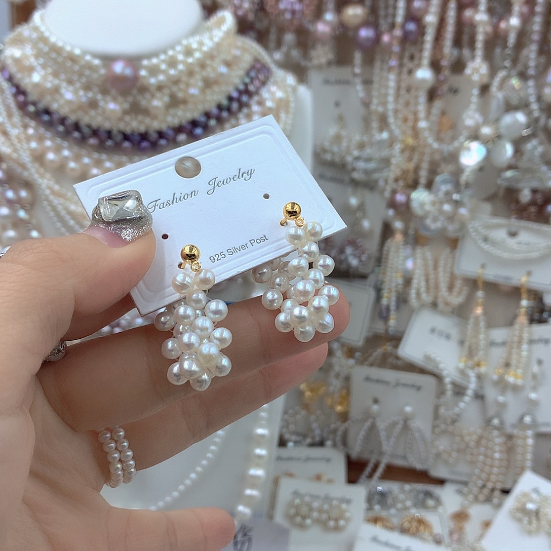 银S925镶嵌淡水珍珠耳饰