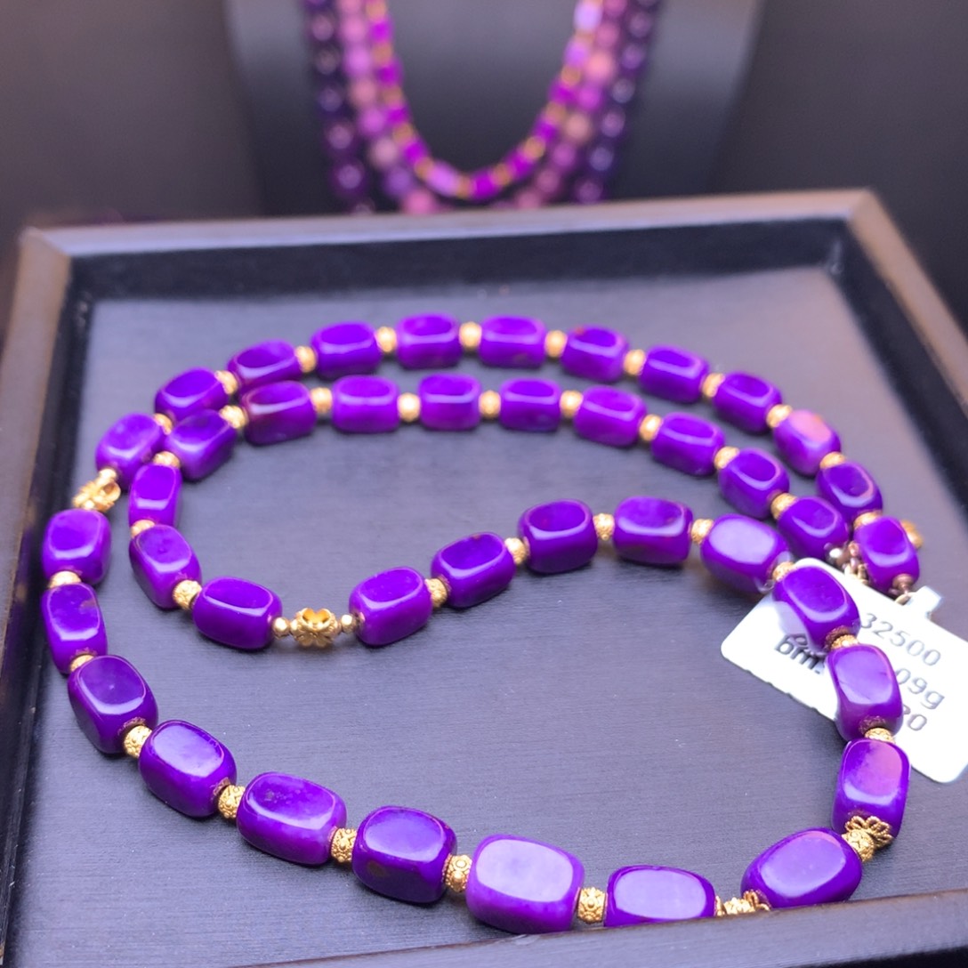 苏纪石（舒俱来）项链18K金镶嵌