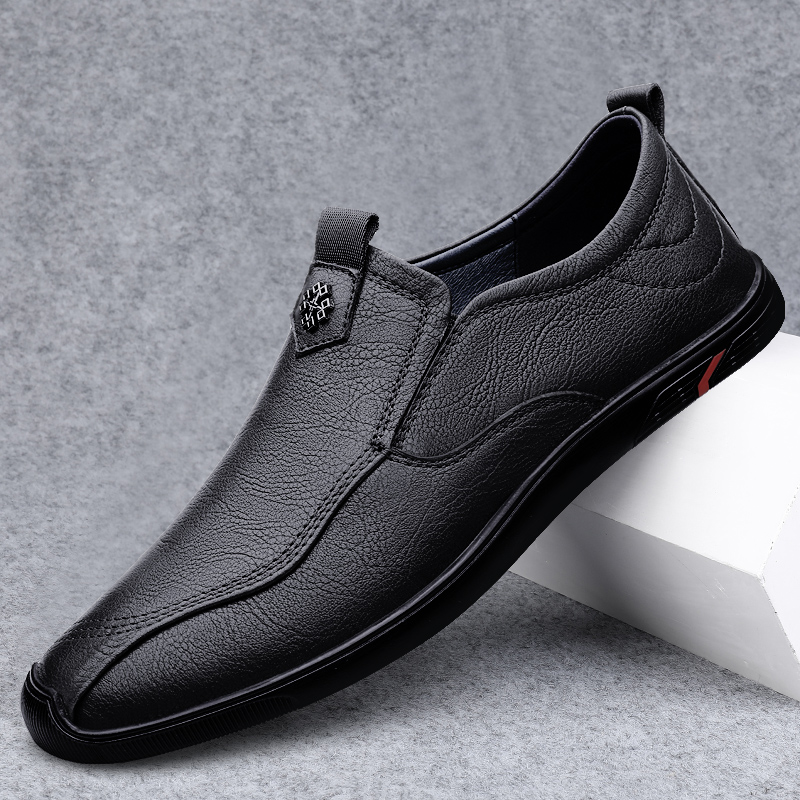 工厂直销高档真皮新款男鞋头层牛皮商务休闲鞋防滑圆头软底舒适