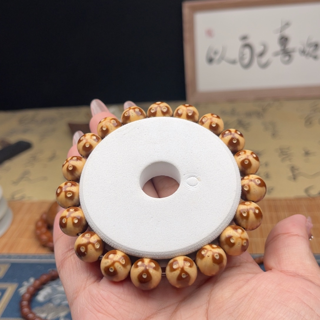 .***Z手串紫金鼠半实心熊猫光珠11➕