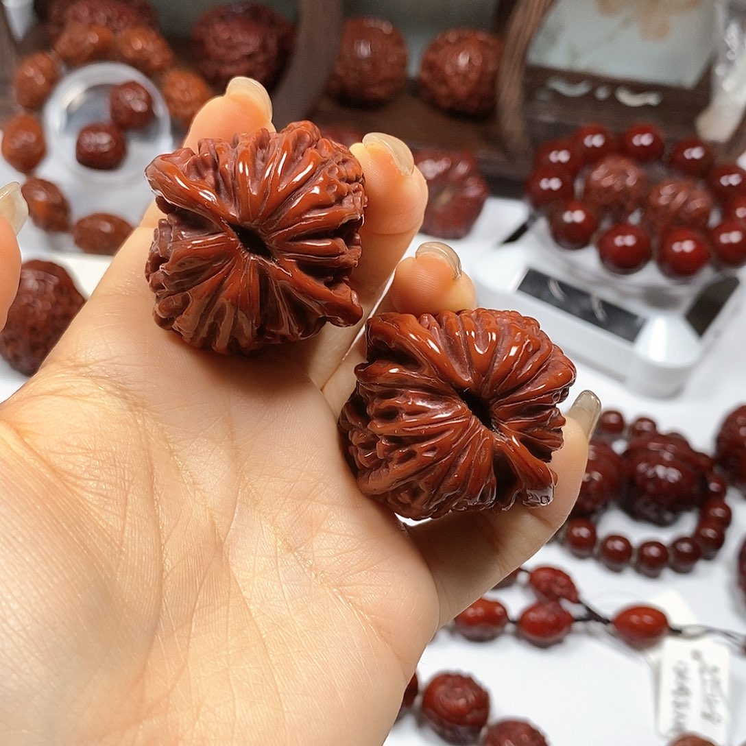 吊坠橄榄核杨*四座楼 39