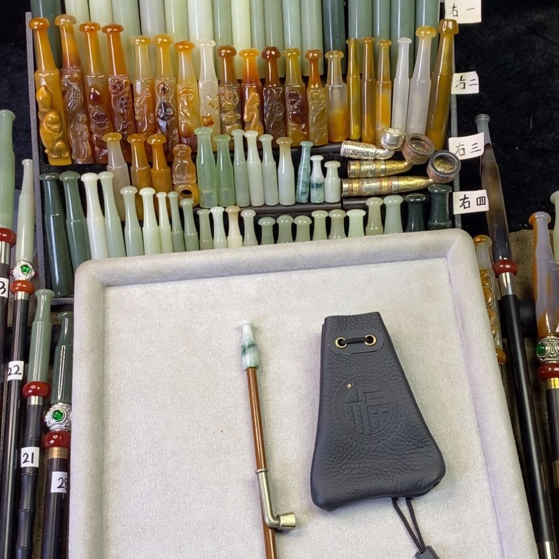 雪**衫直播间定制旱烟袋