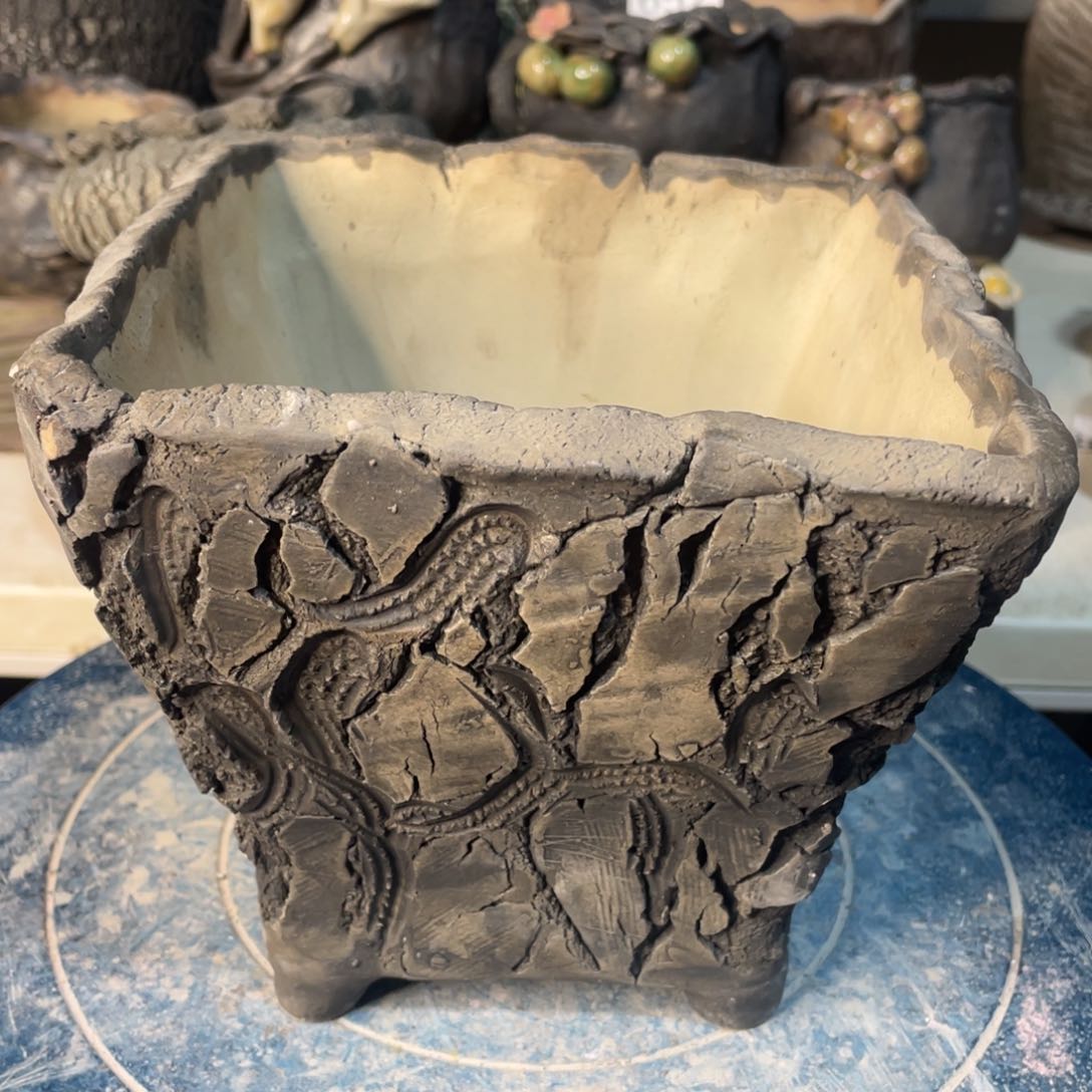 红陶一个人微瑕的