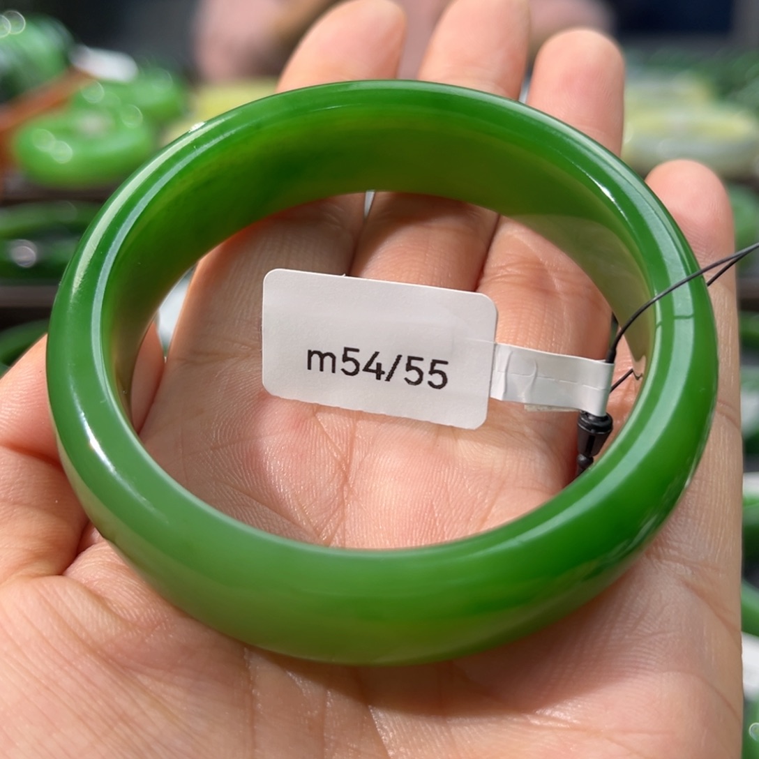 和田玉（碧玉）手镯未镶嵌